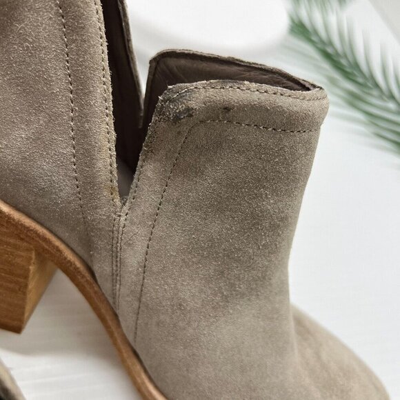 Jeffrey Campbell Cromwell Size 6.5 Suede Grey Cut Out Western Ankle Cutout Boot - Picture 9 of 14